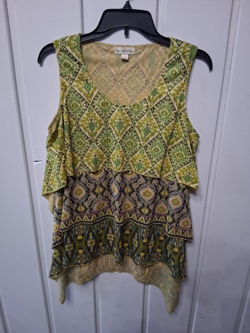 Live and Let Live Aztec Print Layered Tunic Tank Top Sz L